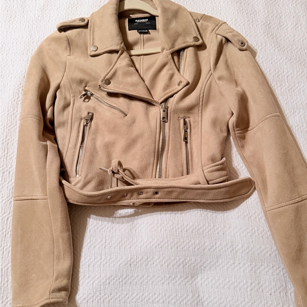 Beige Faux Suede Biker Cropped Jacket with Belted waist SizeS Like New Pull&Bear